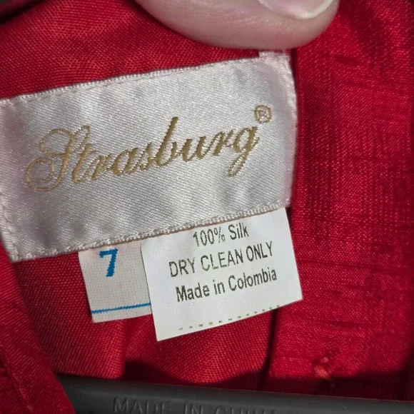 Strasburg Girl 7 Pure Silk Special Occasion Dress Red Embroidered Puff Sleeve - Picture 4 of 6